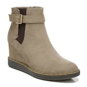 Dr Scholls Jacinda wedge boot